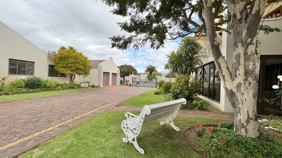 3 Bedroom Property for Sale in Bizweni Western Cape